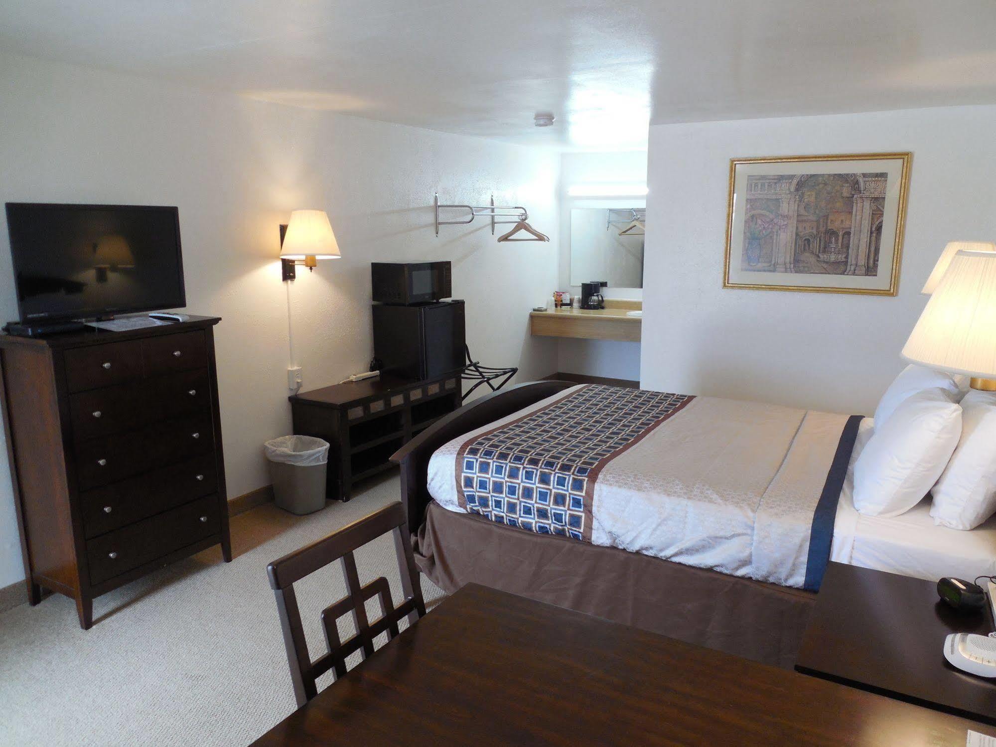 Motel 70 High Hill Extérieur photo