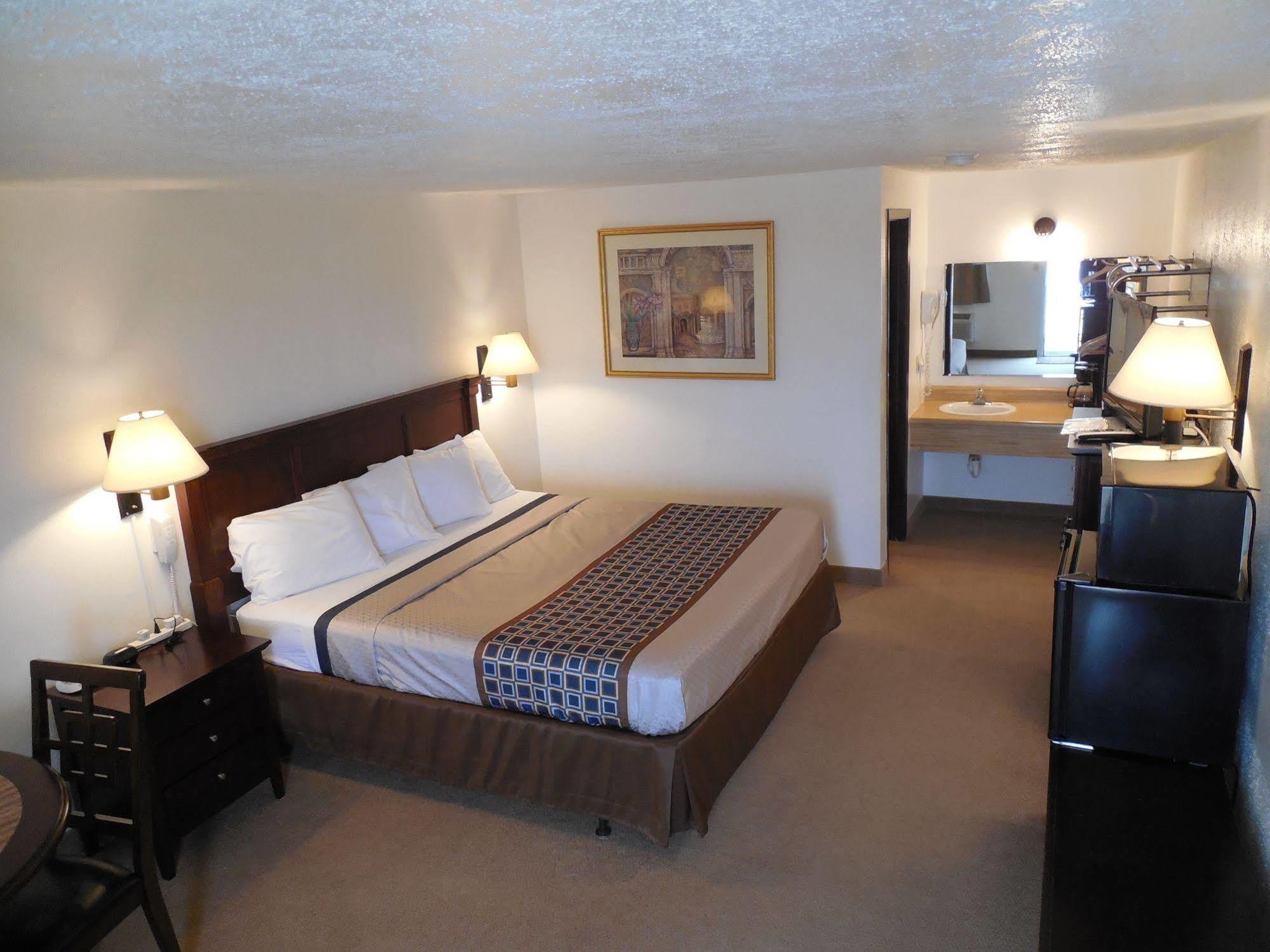 Motel 70 High Hill Extérieur photo